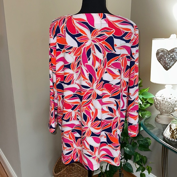 Pappagallo Pink and Orange Floral Tunic - Picture 4 of 13